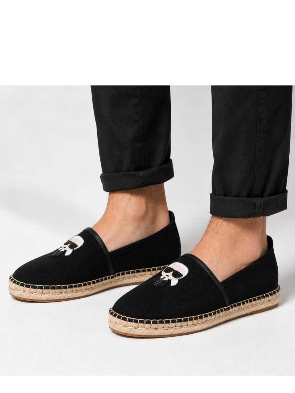 New KARL LAGERFELD KAMINO ESPADRILLES IN BLACK Size 9